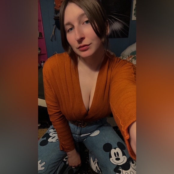 Meet your Posher, Sam - Picture 5 of 5